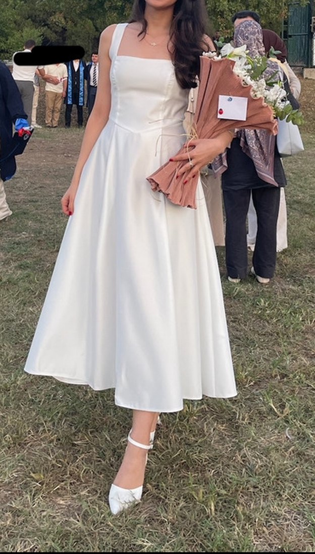 Beyaz Uzun Askılı Modern Klasik Elbise - Görsel 4