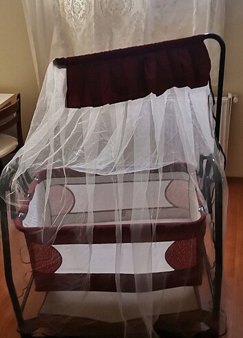 Kraft Kraf bebek beşiği ve yürüteç