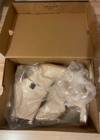 İpekyol Sıfır Kutusunda Kadın Deri Topuklu Bot - Görsel 3