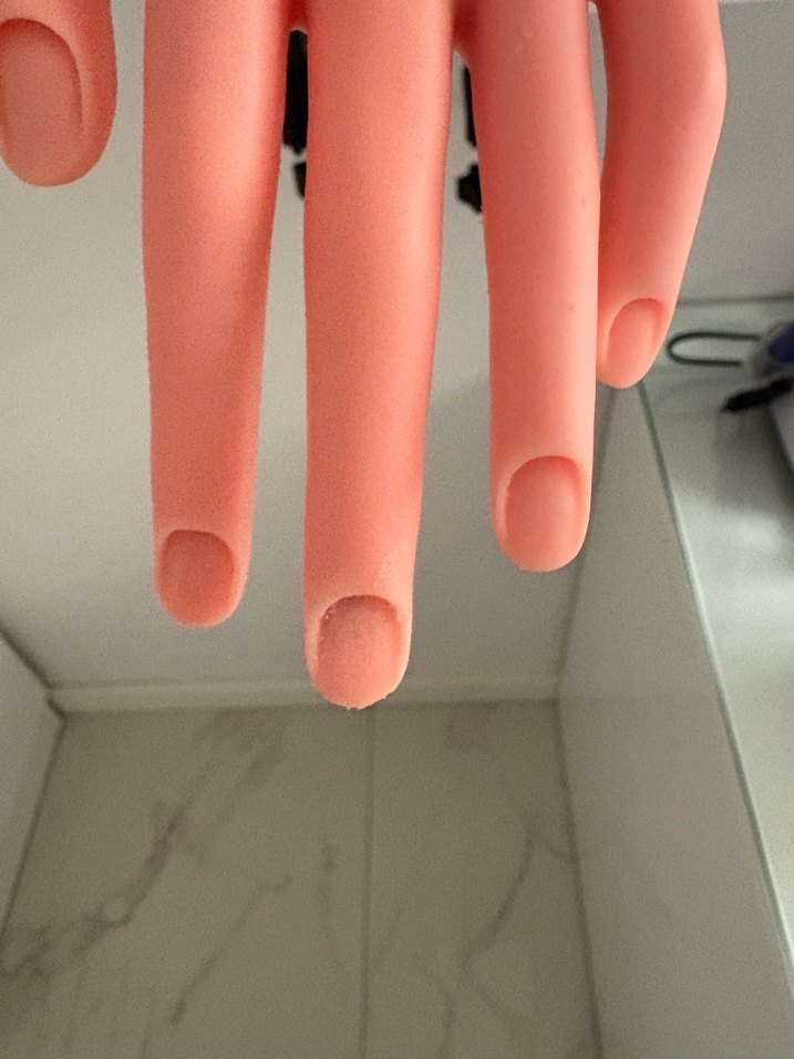 Plastik protez tırnak eğitim eli - Görsel 5