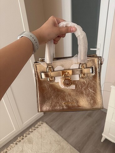 Michael Kors Gold Çanta