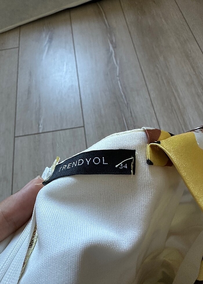 Saten uzun elbise - Görsel 2