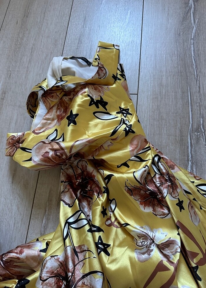 Saten uzun elbise - Görsel 3