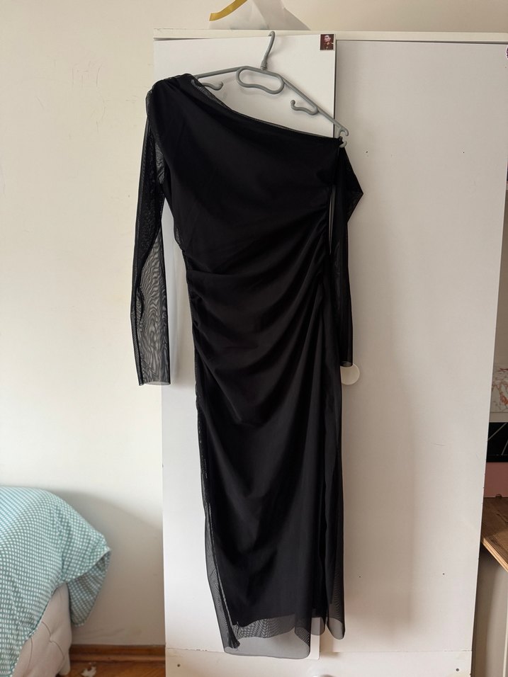 Uzun Siyah Gotik Transparan Kollu Elbise - Görsel 2