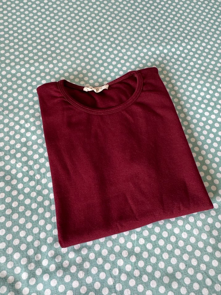 Bordo Yüksek Yakalı Kısa Kollu Crop Top - Görsel 2