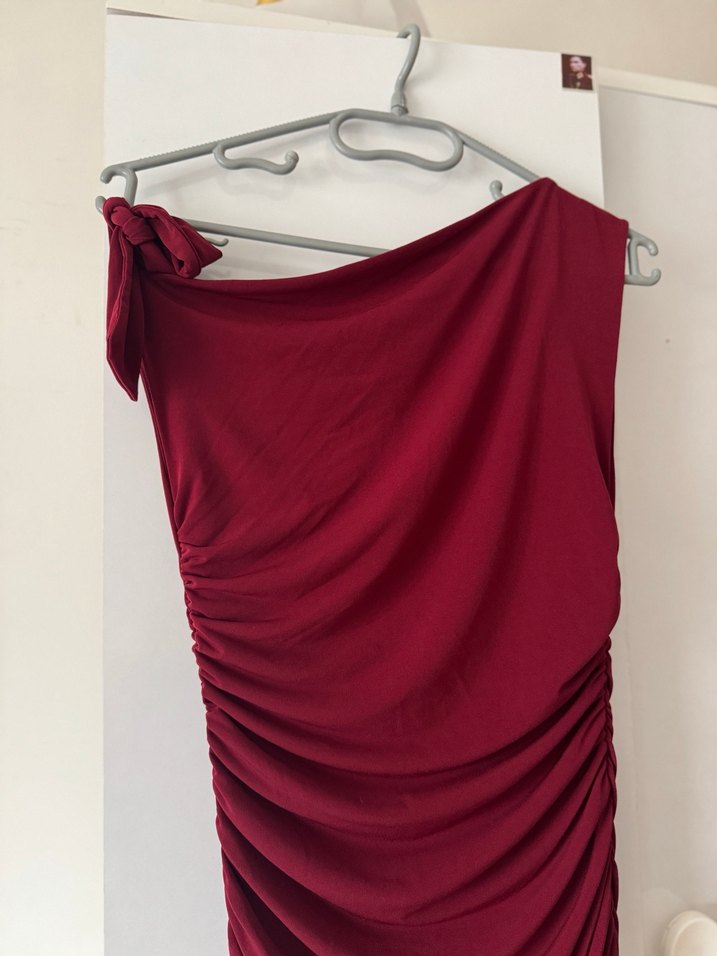Bordo Drapeli Straplez Uzun Elbise - Görsel 3