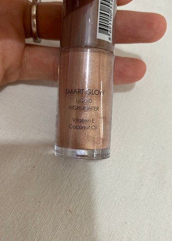 Golden Rose Golden Rose Sıvı Aydınlatıcı Parlak Bej