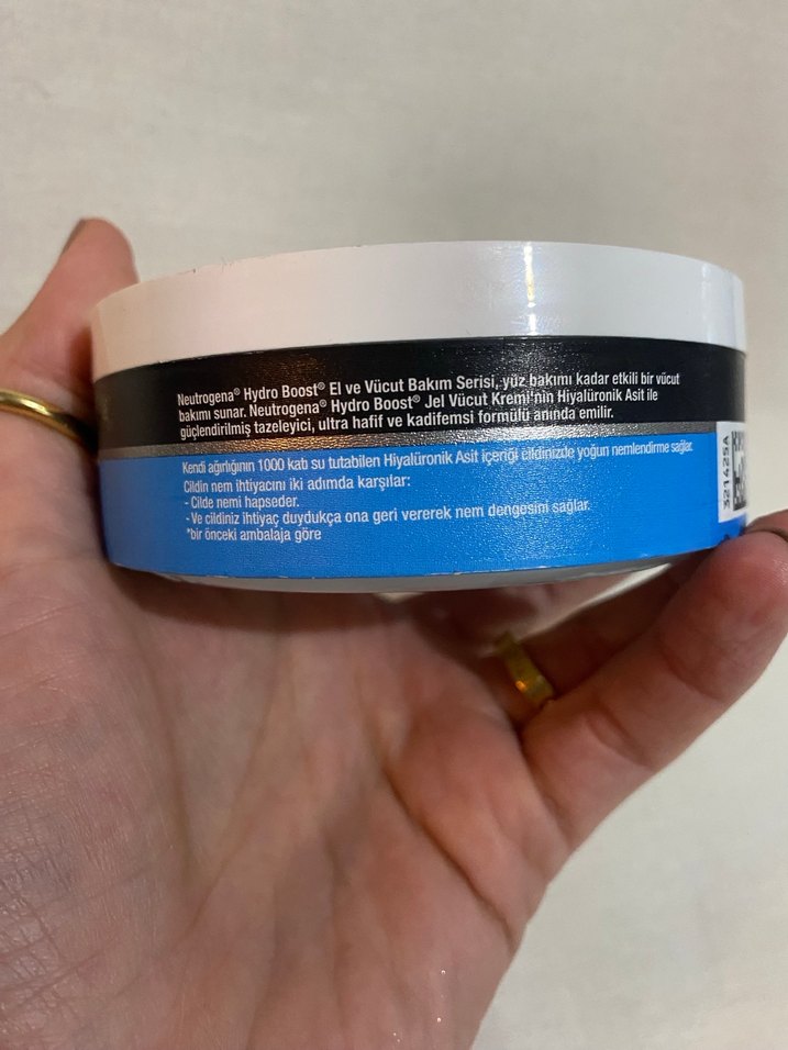 Neutrogena Hydro Boost Jel Vücut Kremi - Görsel 4