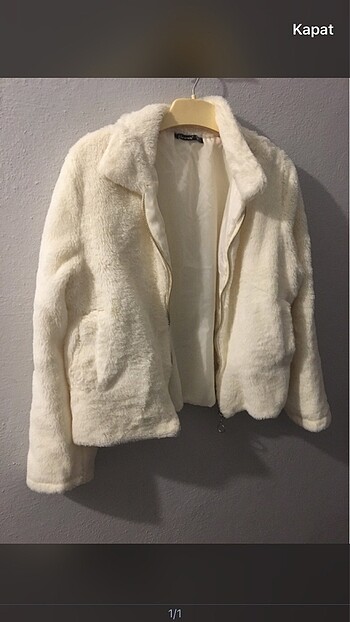 Beyaz peluş ceket