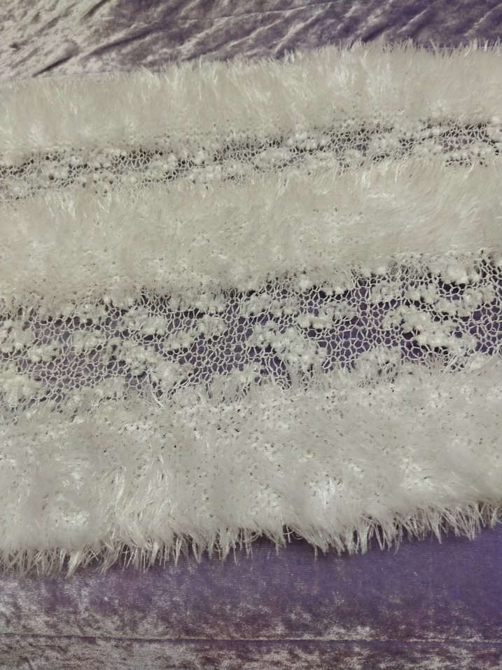 Beyaz Kürklü Nakışlı Uzun Bohem Yelek - Görsel 3