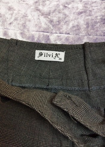 Gri Kadın Kumaş Pantolon Kemerli Midi Boy - Görsel 4