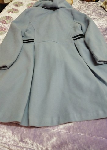 Düğmeli Açık Mavi Kaban - Görsel 2