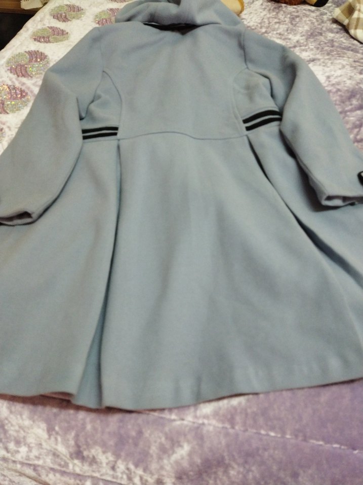 Düğmeli Açık Mavi Kaban - Görsel 2