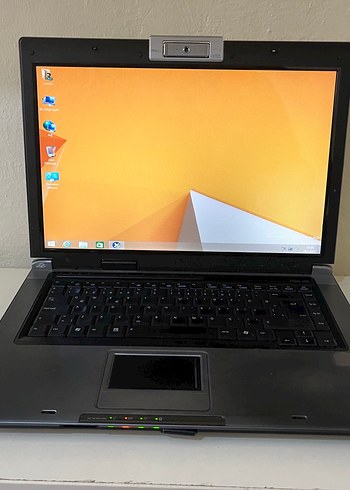 Asus dizüstü bilgisayar