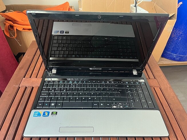Packard bell i3 notebook
