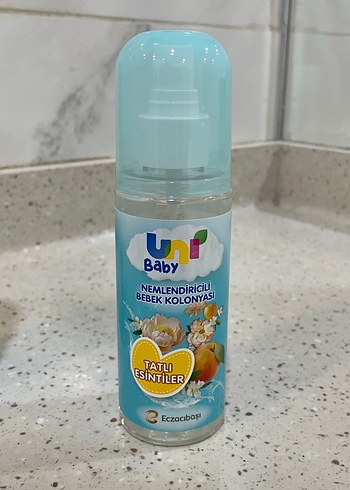 Uni Baby Nemlendiricili Bebek Kolonyası 100 ml