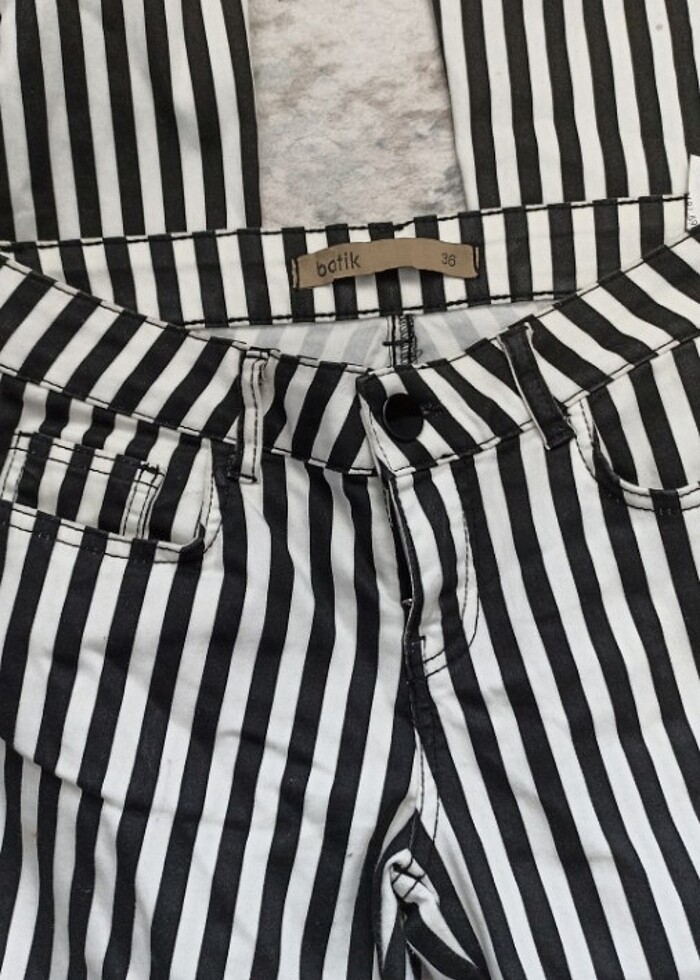 İspanyol paça kumaş pantolon  - Görsel 3