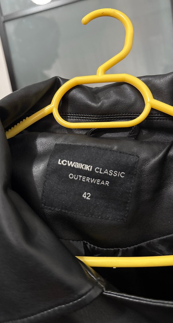 Kadın Siyah Deri Biker Ceket - Görsel 4