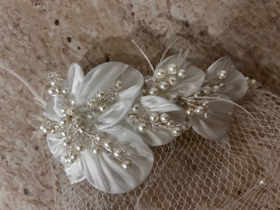 Dantel Detaylı Beyaz Vintage Saç Aksesuarı - Görsel 3