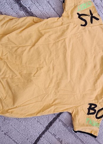 Sarı Baskılı Erkek Çocuk Tişörtü - Görsel 2