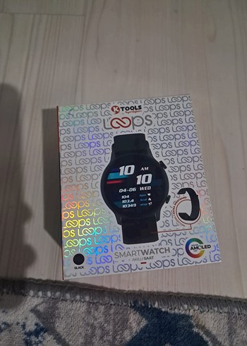 Siyah Akıllı Saat ve Yedek Kayış - Görsel 2