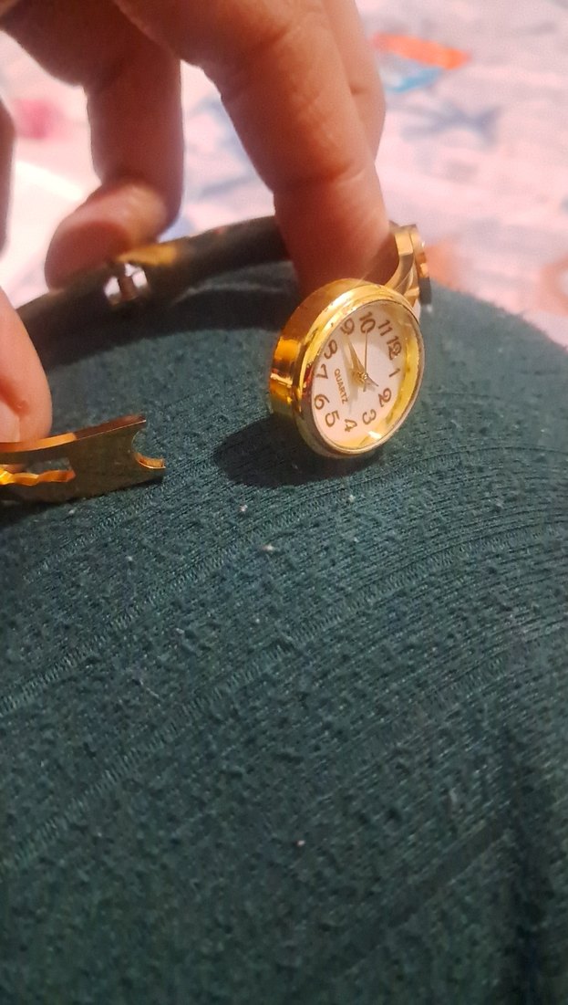 Parlak Altın Renk Vintage Kadın Saati - Görsel 4