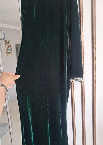 Pınar Şems Uzun Kol Drapeli Koyu Yeşil Kadın Abiye Elbise