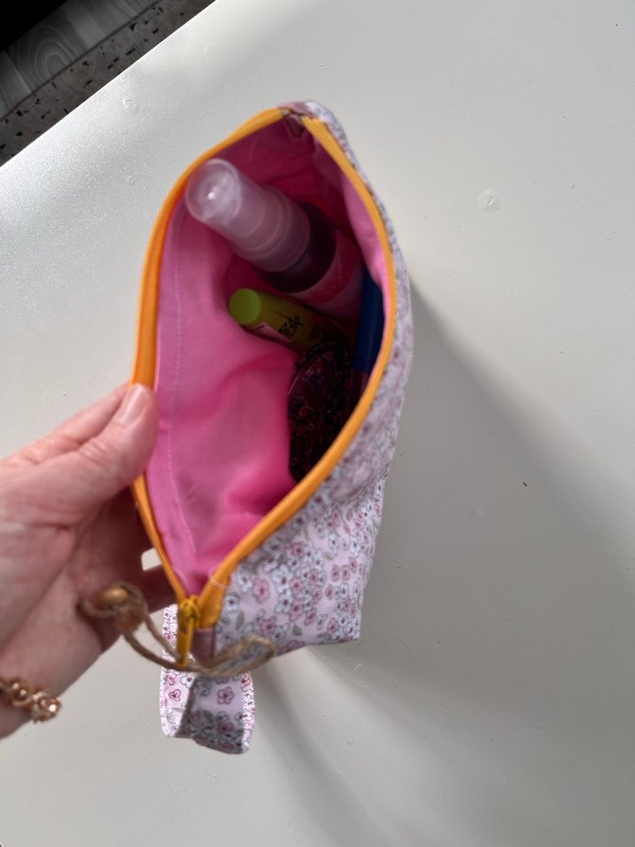 Çiçek Desenli Bohem Kadın Makyaj Çantası - Görsel 4