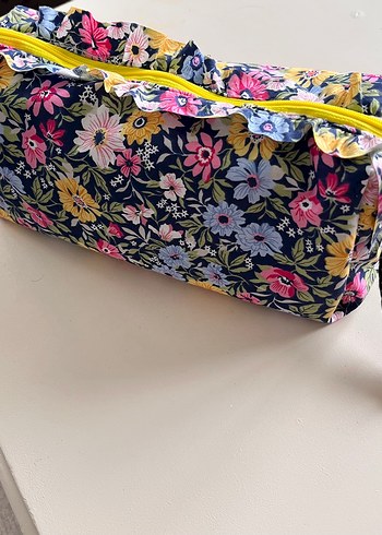 Çiçek Desenli Renkli Kadın Makyaj Çantası - Görsel 2