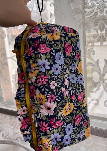 Çiçek Desenli Renkli Kadın Makyaj Çantası - Görsel 4