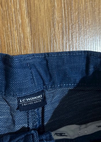 Erkek Mavi Denim Düğmeli Bol Kesim Şort - Görsel 2