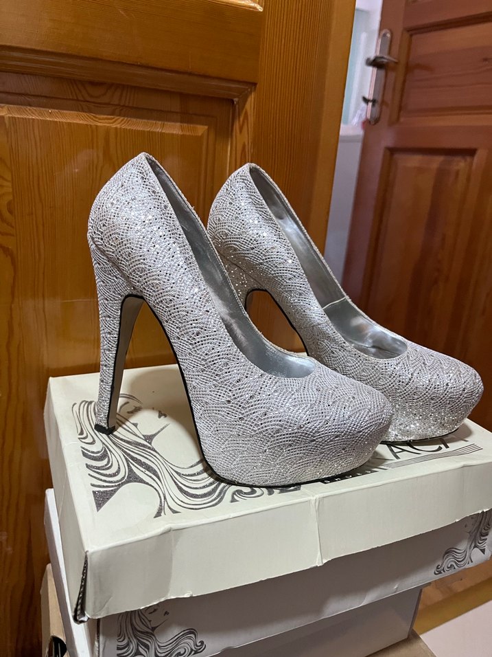 Gri Yılan Desenli Platform Topuklu Kadın Ayakkabı - Görsel 2