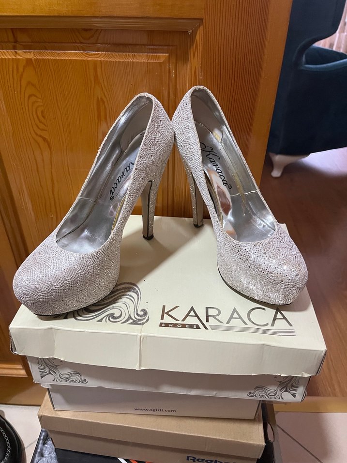 Gri Yılan Desenli Platform Topuklu Kadın Ayakkabı - Görsel 5