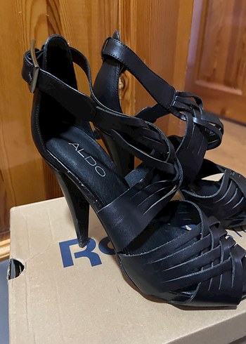 Siyah Tokalı Blok Topuklu Kadın Akşam Ayakkabısı - Görsel 3