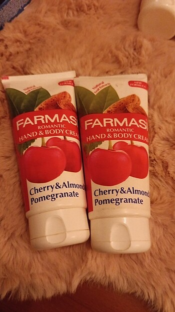 Farmasi cherry& almond&nael vücut kremi  - Görsel 2