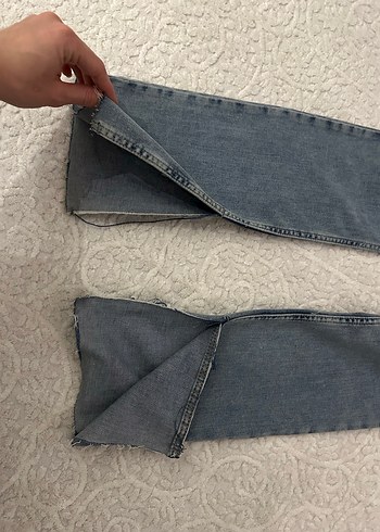 Paça detaylı yüksek bel mavi jeans - Görsel 2