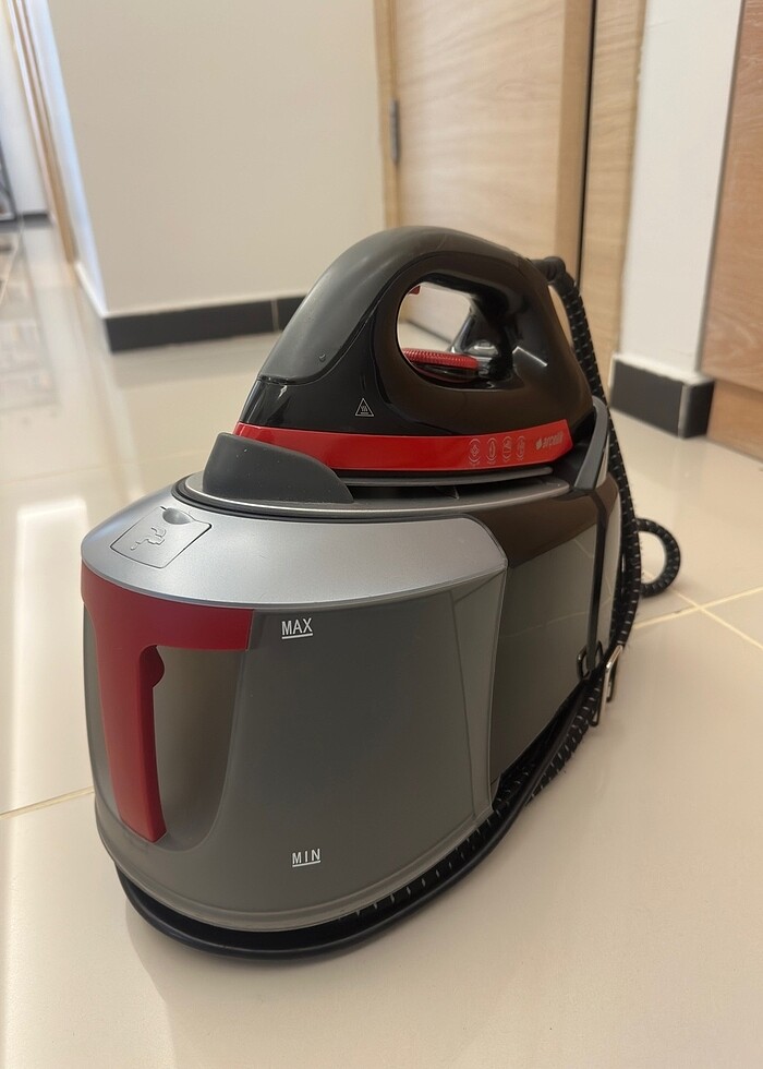 Arçelik kazanlı ütü - Görsel 3