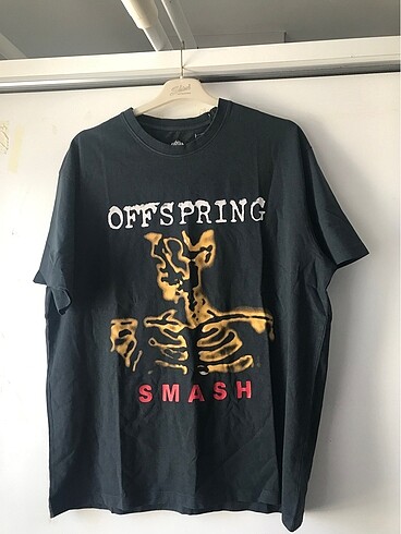 Pull and Bear Tişört baskılı