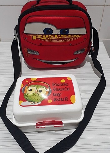 Çocuk beslenme çantası ve beslenme kutusu 