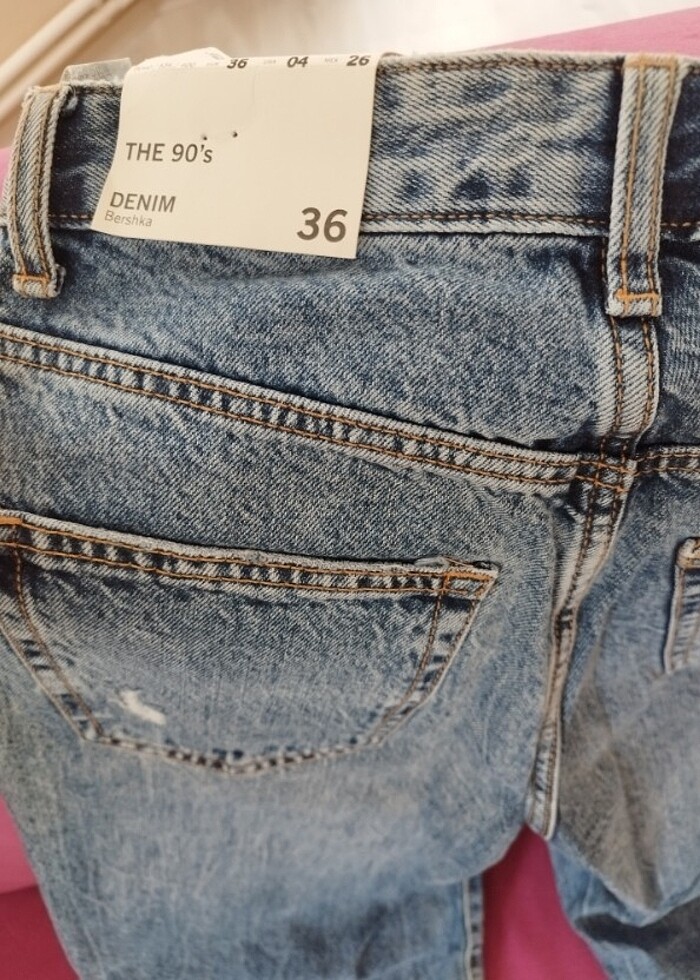 Bershka denim 90's mavi Jean pantolon - Görsel 2