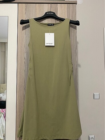 Zara Ambar büzgülü yeşil elbise
