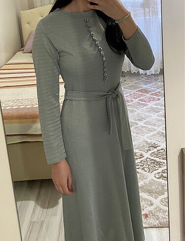 Simli yeşil tesettür elbise - Görsel 6