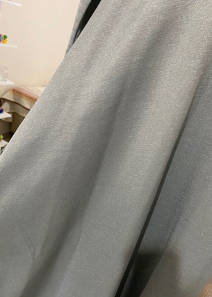 Simli yeşil tesettür elbise - Görsel 4