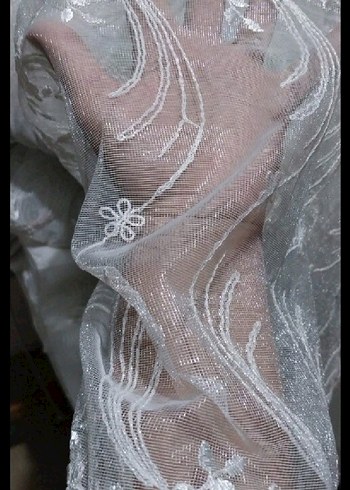 Nakışlı Beyaz tül - Görsel 2