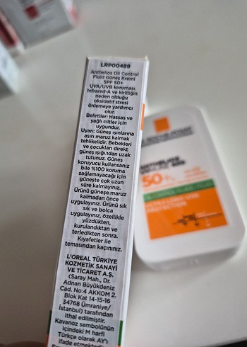 La Roche-Posay Anthelios UVmune 400 SPF 50+ Yağ Kontrol Sıvısı - Görsel 5