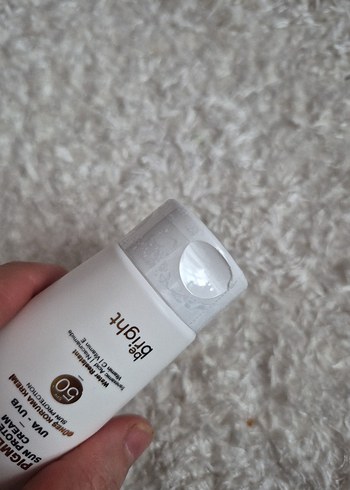 Deemoskin Pigmentyl Güneş Koruyucu Krem SPF 50 - Görsel 7