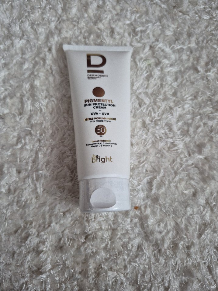 Deemoskin Pigmentyl Güneş Koruyucu Krem SPF 50 - Görsel 2