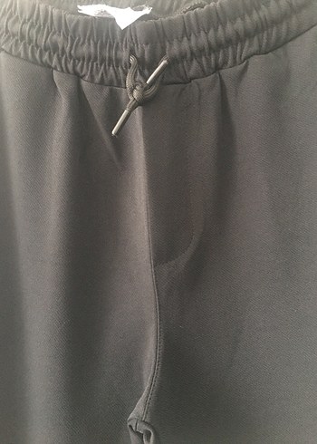 Kadın Siyah Rahat Kesim Kumaş Pantolon - Görsel 4