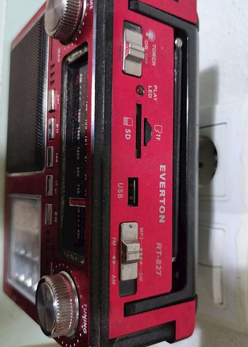 Kırmızı Renkli Müzik Sistemi - Görsel 3