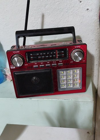 Kırmızı Renkli Müzik Sistemi - Görsel 6